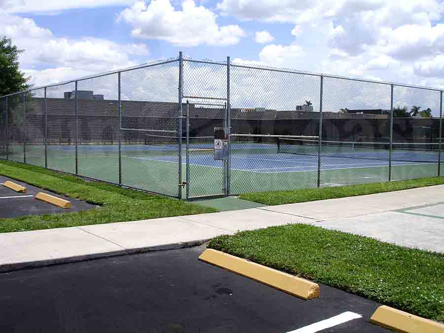 Park Shore Resort Tennis Courts